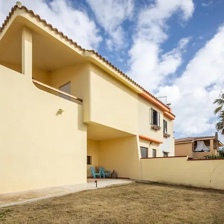 Guesthost - Mariposa With Parking * Quartu SantʼElena